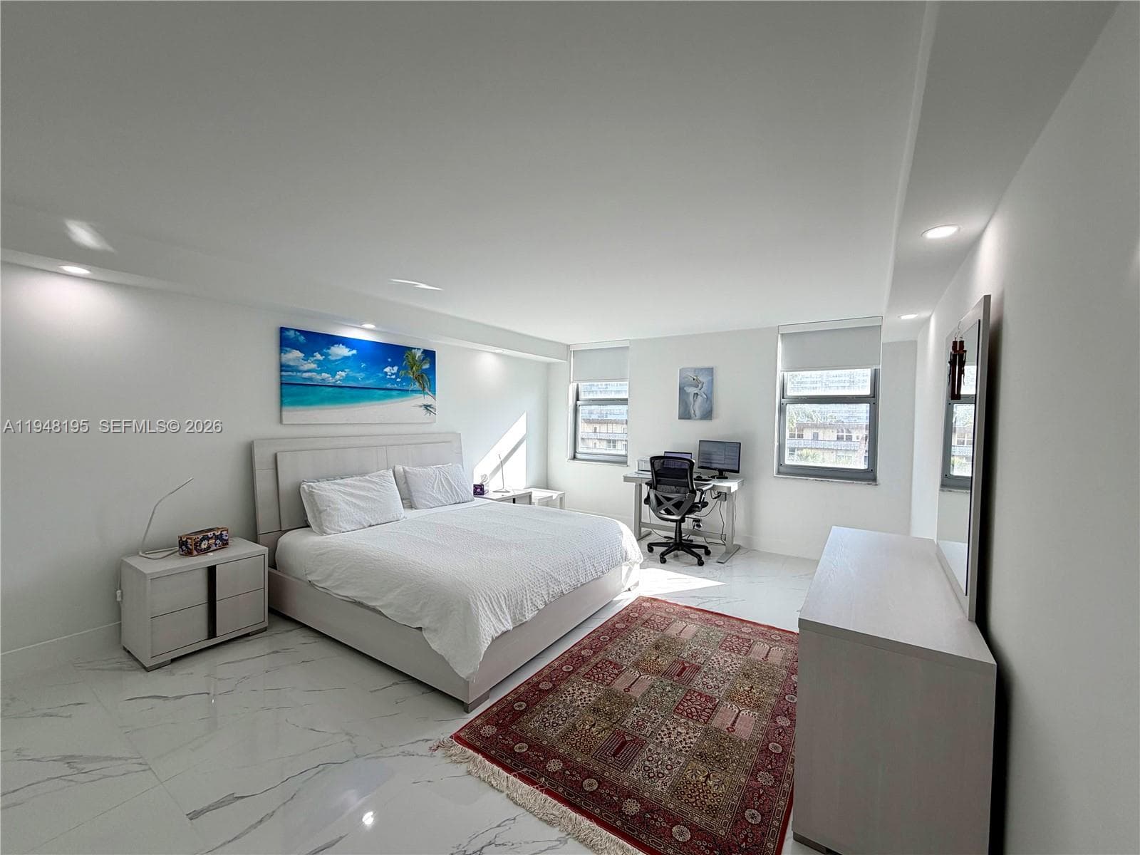 1920 S Ocean Dr #5A 19