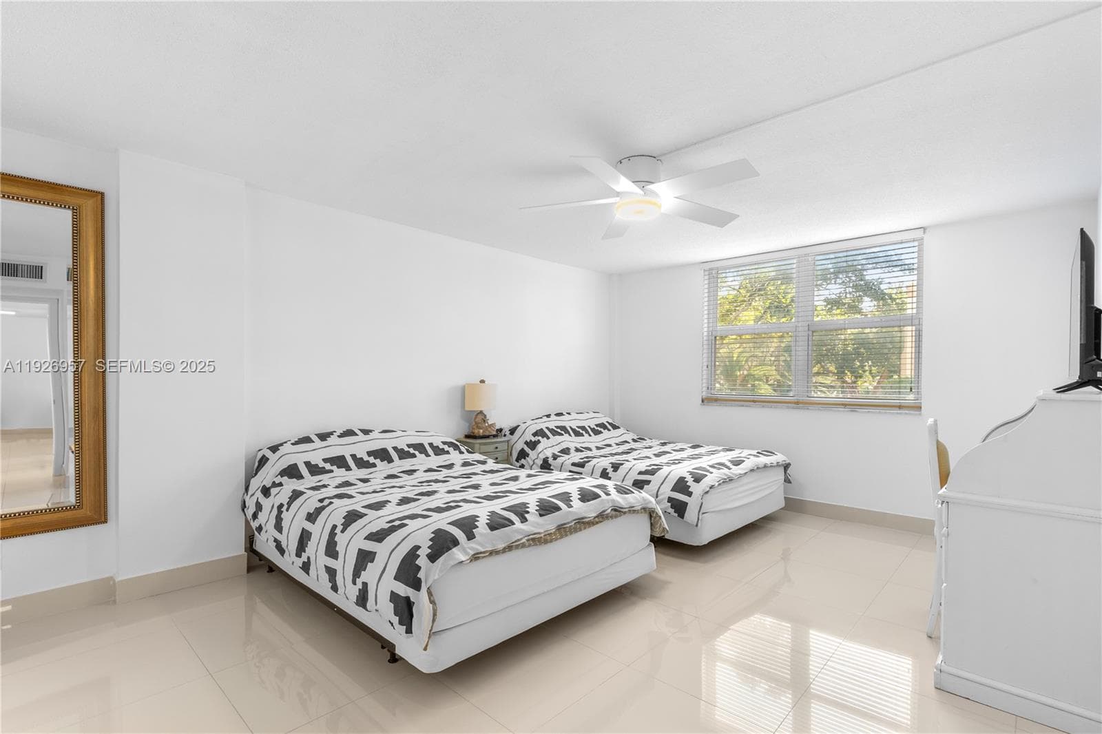 1849 S Ocean Dr #212 12