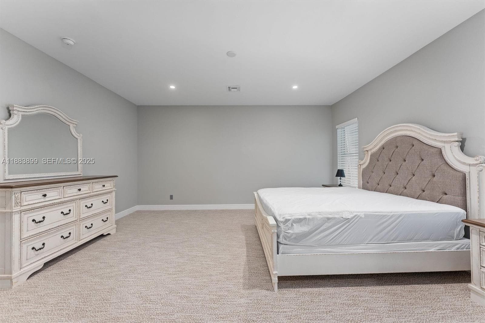 2431 NE 20th Ave 19