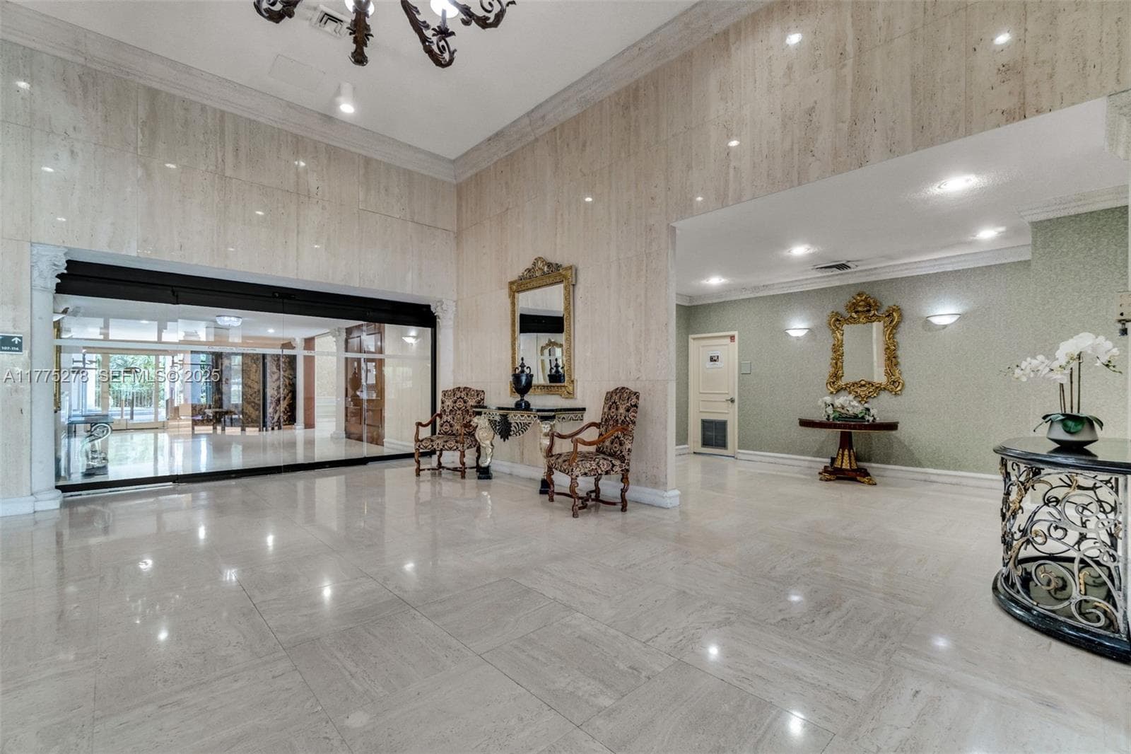 600 Three Islands Blvd #1207 24