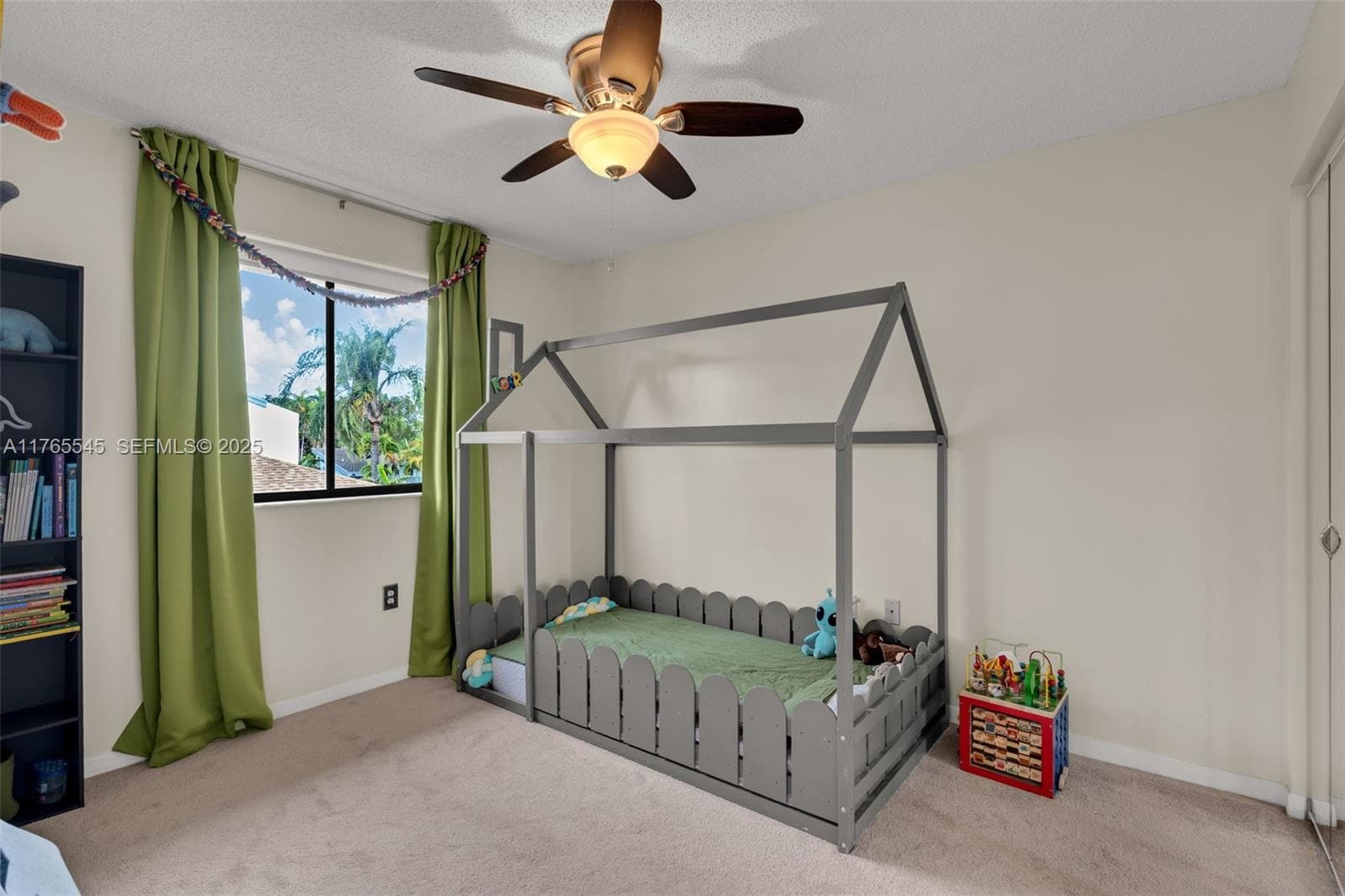 1652 N 14th Ter 29